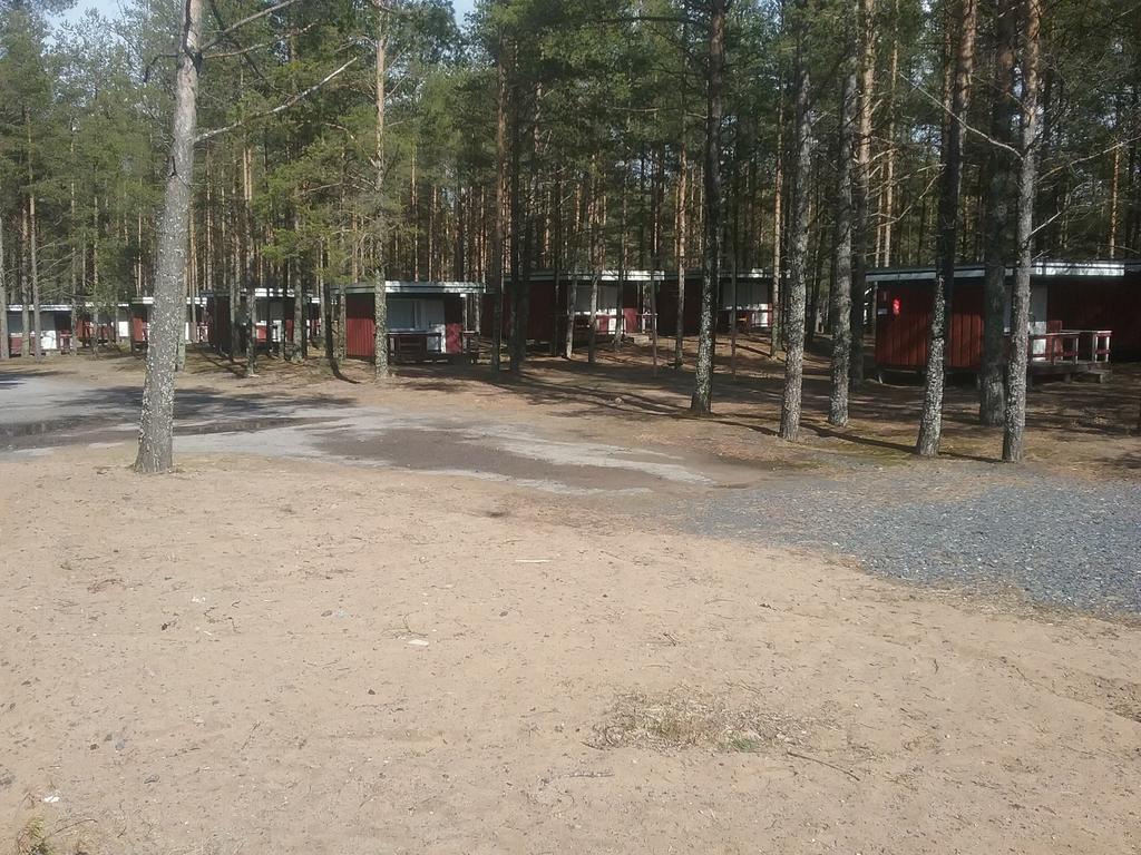 Hôtel Rantakallan Leirintamokit à Kalajoki Extérieur photo